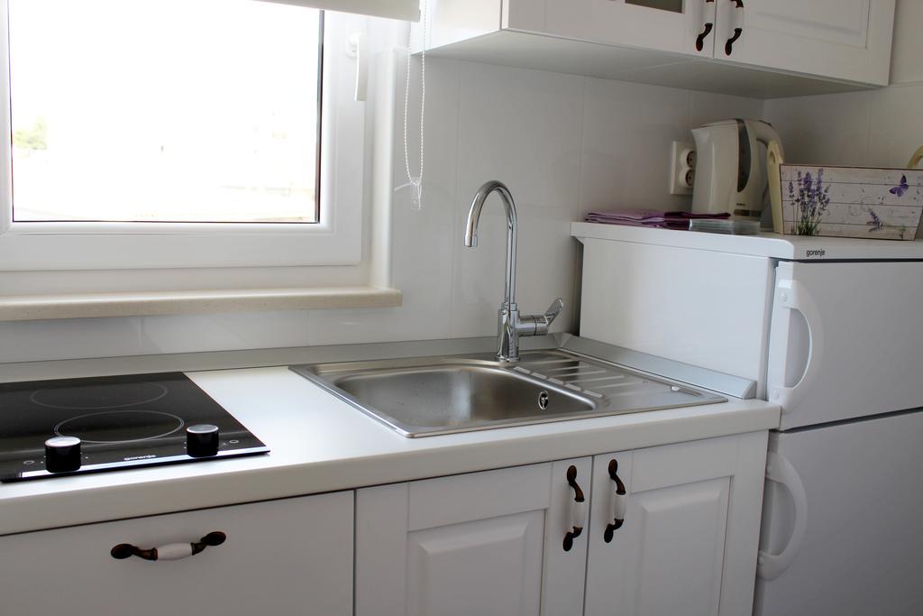 Apartments Adriona With Parking Makarska Bagian luar foto