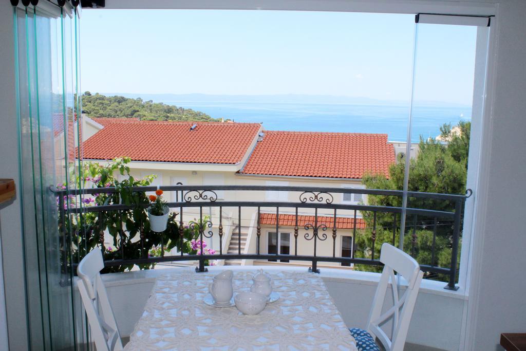 Apartments Adriona With Parking Makarska Bagian luar foto